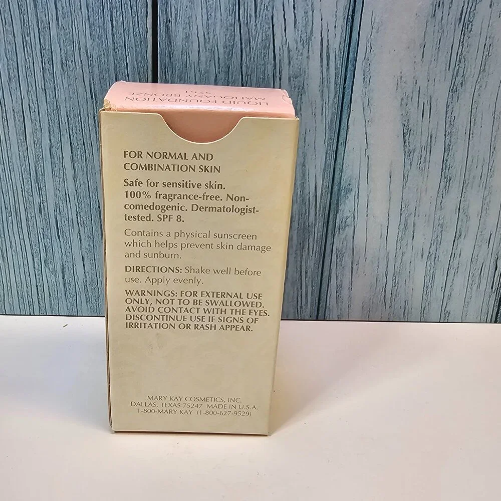 Mary Kay Day Radiance Liquid Foundation Mahogany‎ Bronze #5761 - NIB Old Stock